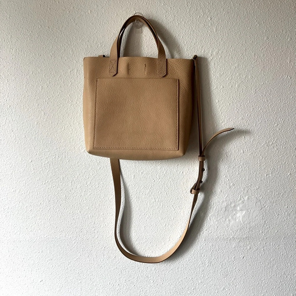 Madewell Handbags - Madewell Small Transport Crossbody Tote